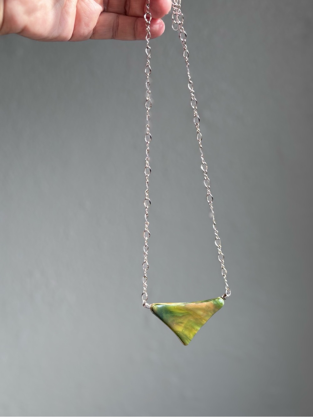 Vintage Chartreuse Geometric Resin Statement Necklace - Picture 2 of 7